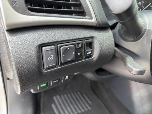 Used 2016 Nissan Sentra S FWD image 16