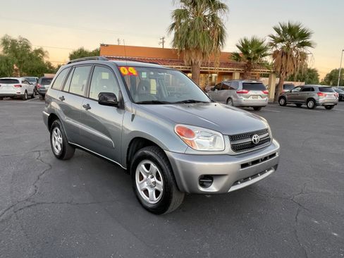 Used 2004 Toyota RAV4 2WD image 7