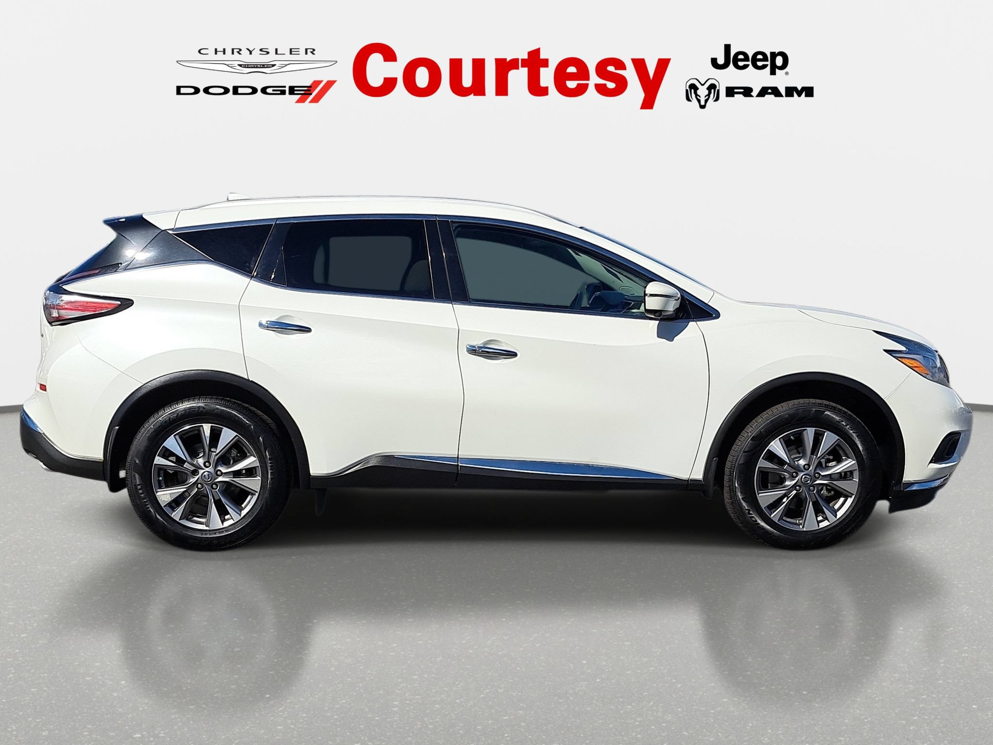 Used 2017 Nissan Murano SL AWD/4WD image 3