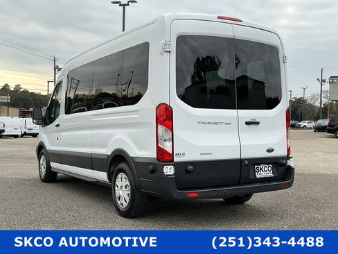 Used 2016 Ford Transit 350 XL image 3