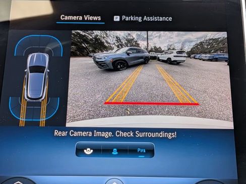 Used 2025 Mercedes-Benz GLC 43 AMG GLC 43 AMG image 24