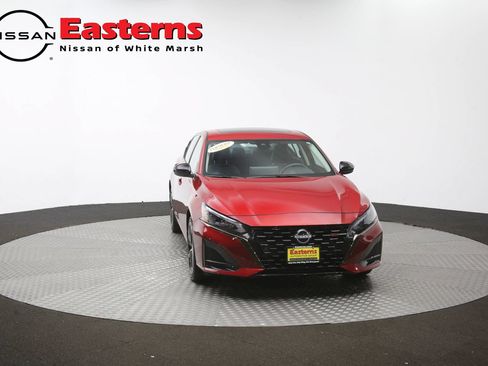 Used 2024 Nissan Altima 2.5 SR w/ SR Premium Package FWD image 51