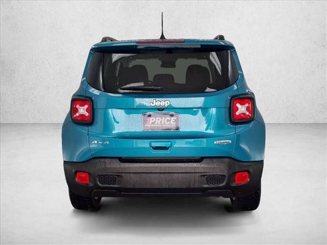 Used 2021 Jeep Renegade Latitude AWD/4WD image 7