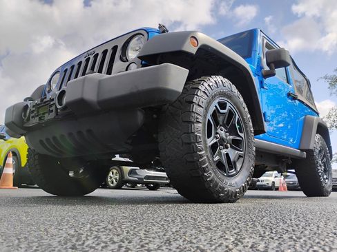 Used 2015 Jeep Wrangler Sport AWD/4WD image 79
