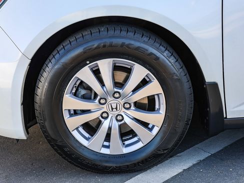 Used 2016 Honda Odyssey EX-L image 29