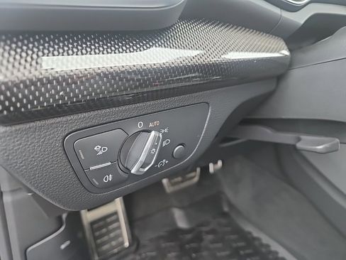 Used 2023 Audi SQ5 Premium Plus image 21