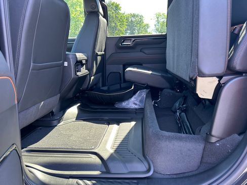 New 2026 GMC Sierra 2500 AT4 w/ AT4 Premium Plus Package AWD/4WD image 26