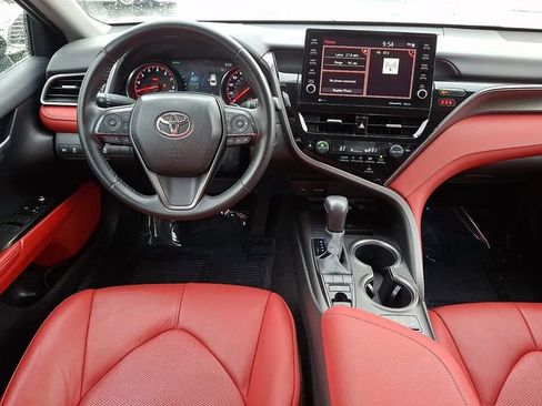Used 2024 Toyota Camry XSE image 12