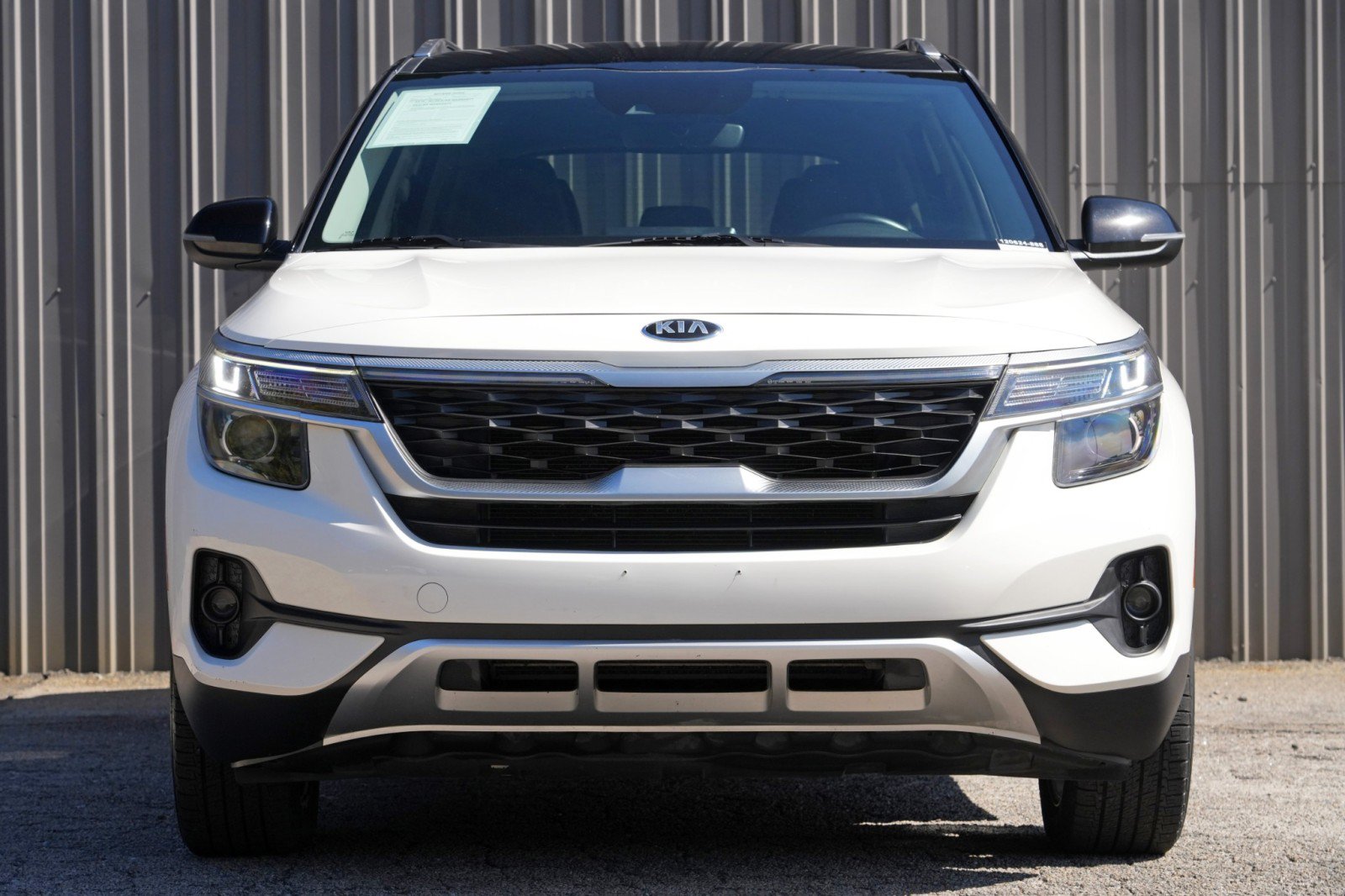Used 2021 Kia Seltos S FWD image 6