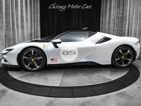 Used 2022 Ferrari SF90 Stradale AWD/4WD image 1