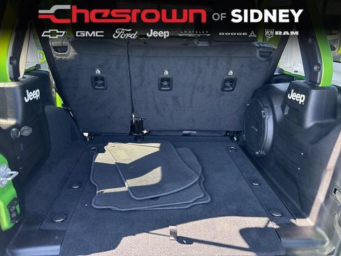 Used 2019 Jeep Wrangler Unlimited Sahara w/ Uconnect 4C Nav & Sound Group AWD/4WD image 22