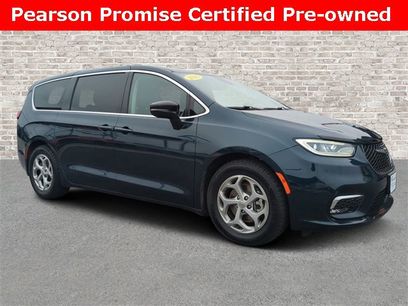 Used 2024 Chrysler Pacifica Limited