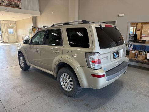 Used 2010 Mercury Mariner Premier AWD/4WD image 5