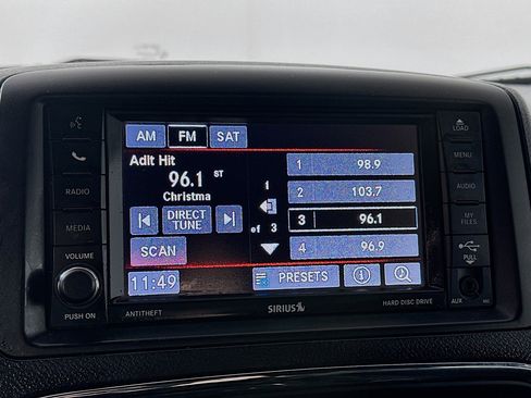 Used 2016 Dodge Grand Caravan SXT image 14