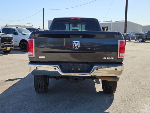 Used 2014 RAM 2500 Laramie w/ Convenience Group image 4
