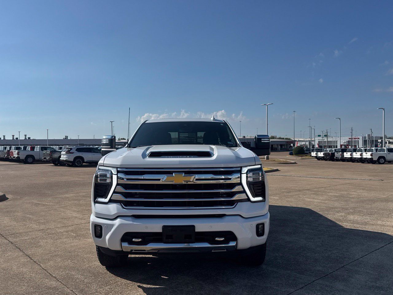 Used 2024 Chevrolet Silverado 2500 High Country w/ High Country Premium Package AWD/4WD image 6