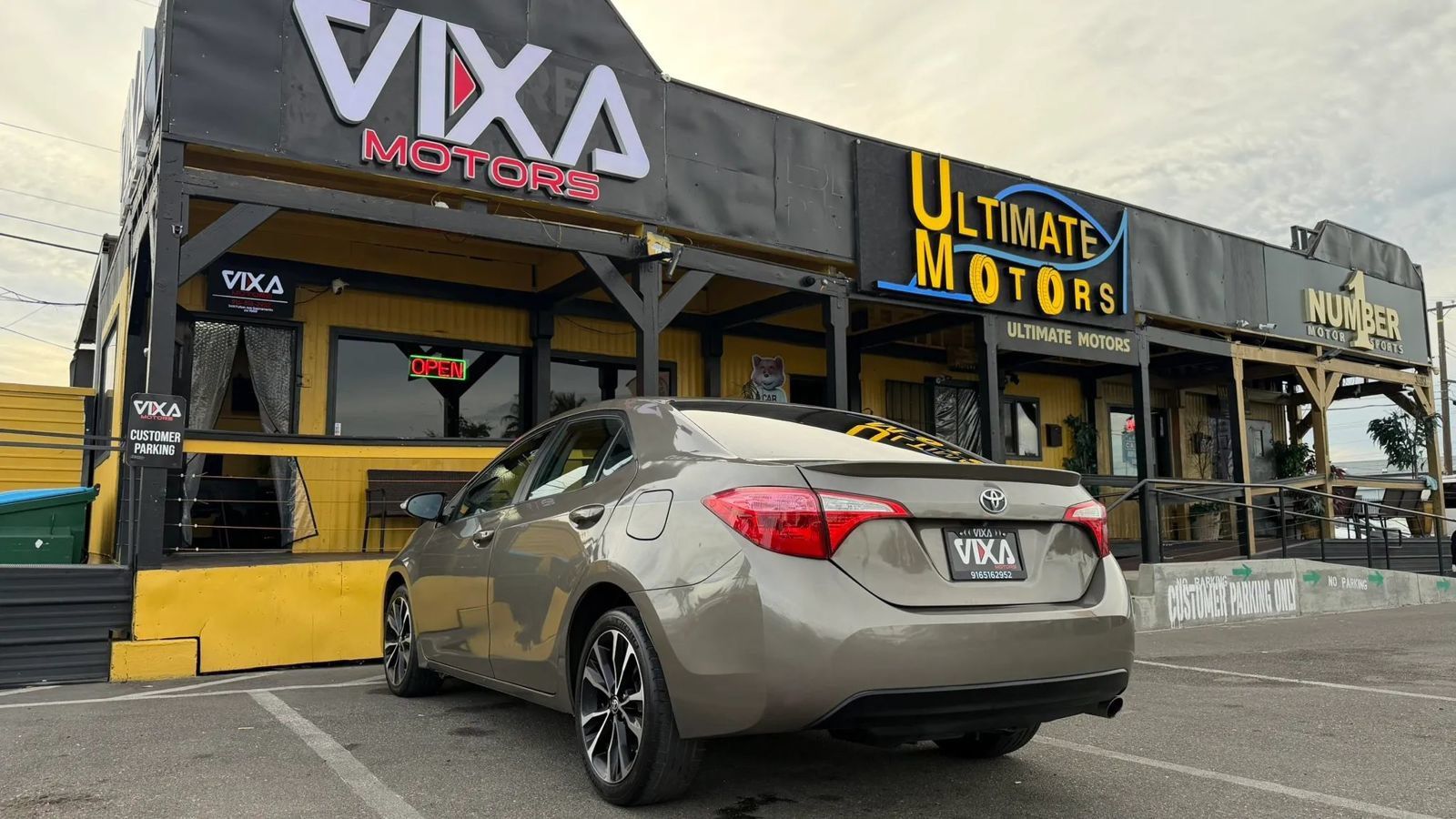 Used 2019 Toyota Corolla SE FWD image 7