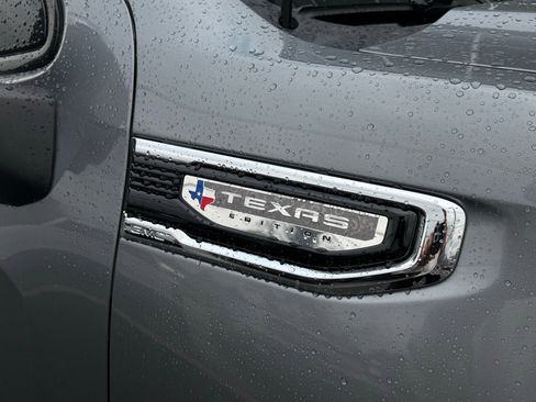 Used 2021 GMC Sierra 1500 SLT image 9