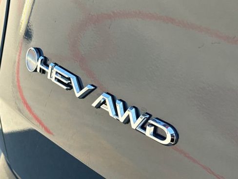 Used 2025 Toyota Grand Highlander AWD Hybrid image 10