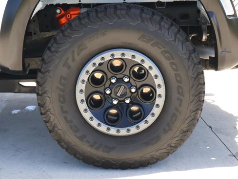 Used 2024 Ford F150 Raptor image 11