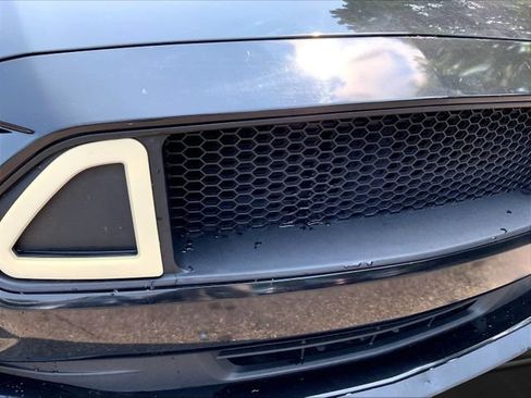 Used 2020 Ford Mustang Premium RWD image 5
