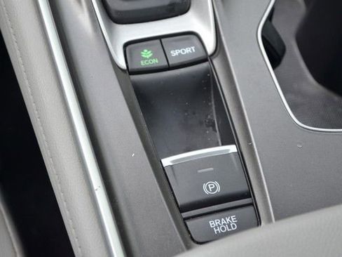 Used 2019 Honda Accord EX-L image 29