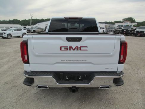 New 2026 GMC Sierra 1500 SLT w/ SLT Premium Plus Package AWD/4WD image 7