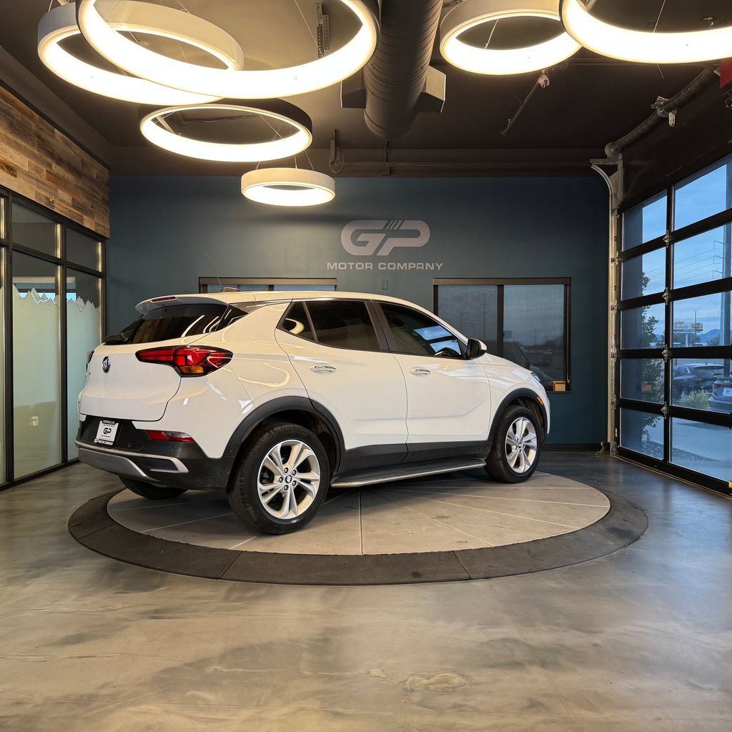 Used 2020 Buick Encore GX Preferred w/ Cold Weather Comfort Package AWD/4WD image 3