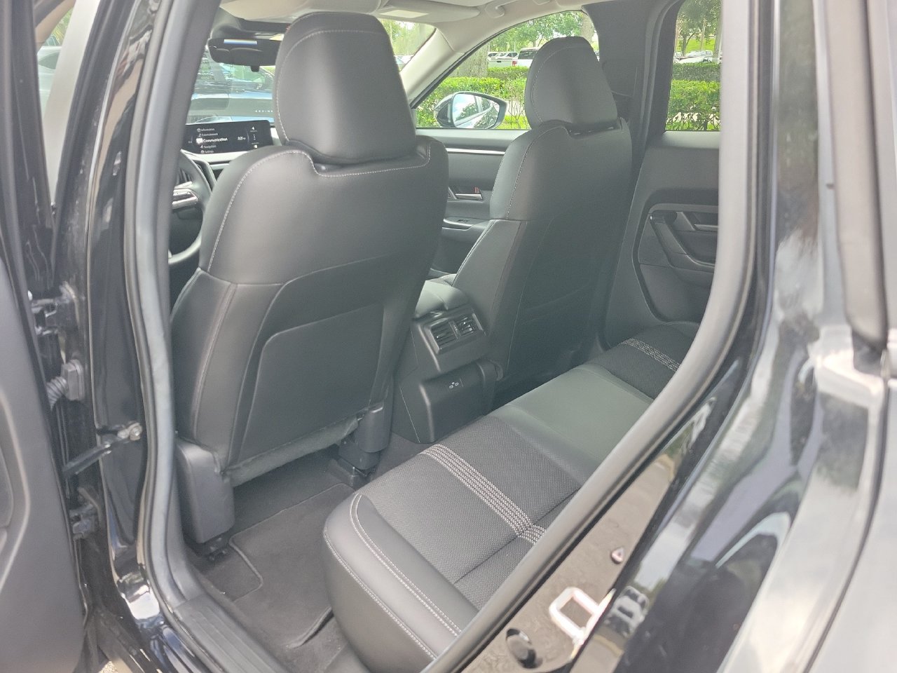 Used 2026 MAZDA CX-50 AWD 2.5 S w/ Preferred Pkg image 9
