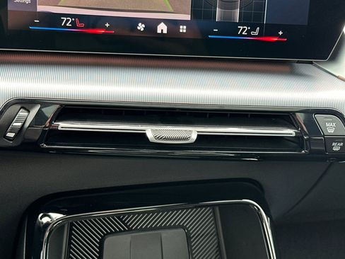 Used 2025 BMW X1 xDrive28i w/ Convenience Package image 27