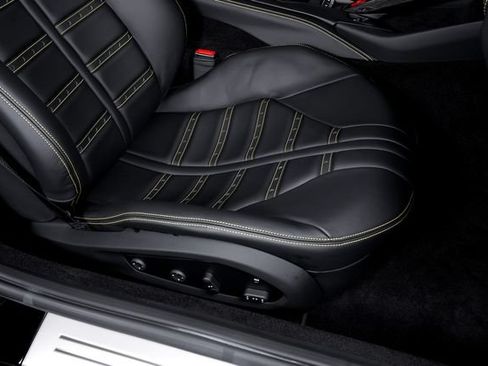 Certified 2022 Ferrari 812 GTS RWD image 57