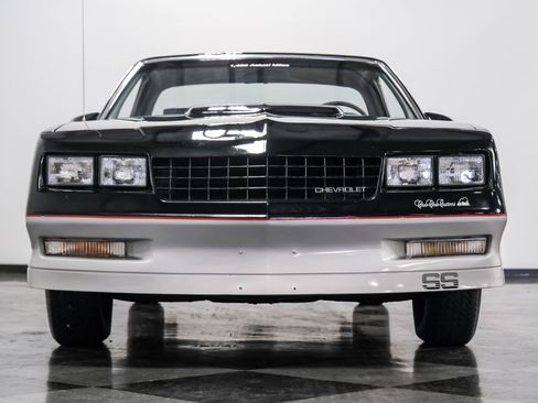 Used 1987 Chevrolet El Camino V8 RWD image 32