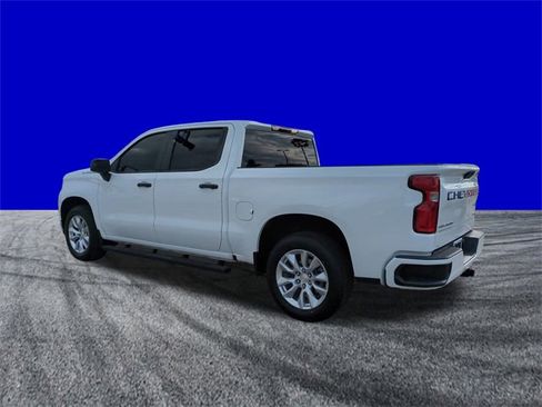 Used 2021 Chevrolet Silverado 1500 Custom image 6