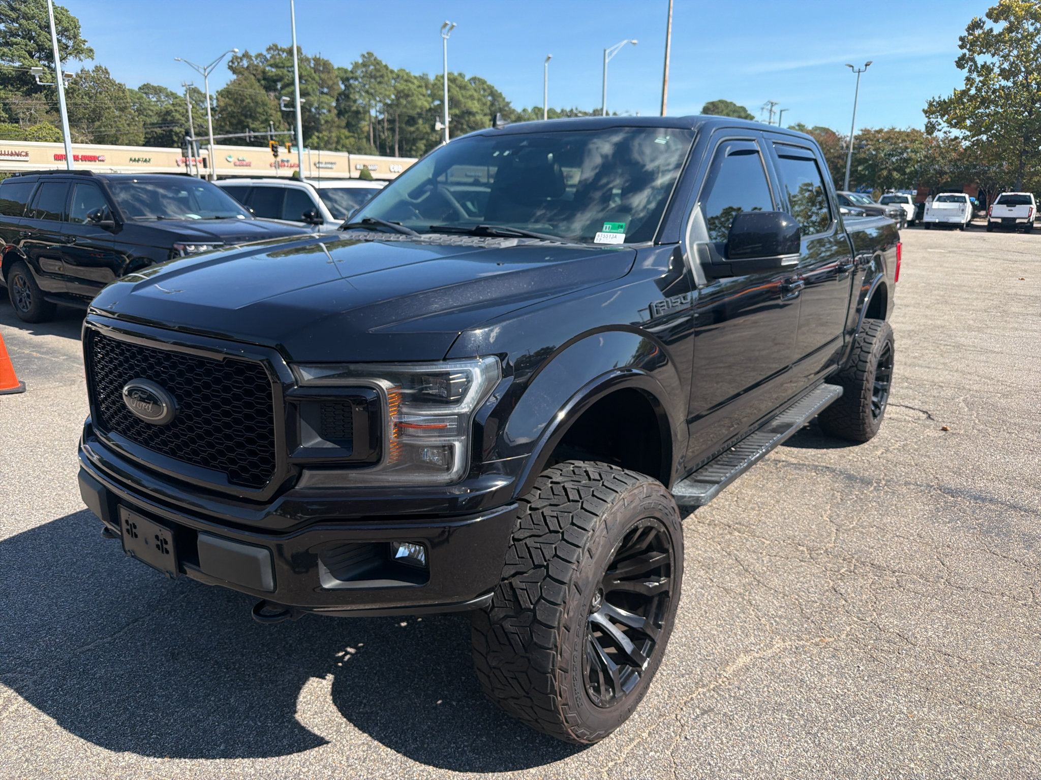 Used 2020 Ford F150 Lariat w/ Equipment Group 502A Luxury AWD/4WD image 1