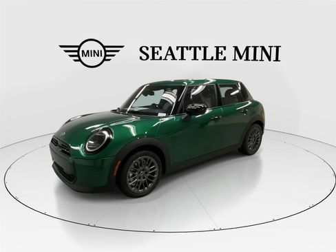 New 2026 MINI Cooper 4-Door Hardtop image 5