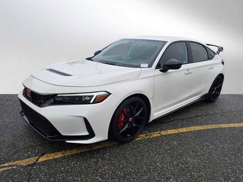 Used 2025 Honda Civic Type R image 7