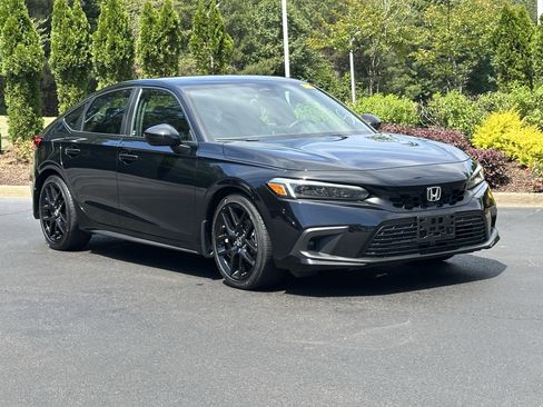 Used 2024 Honda Civic Sport image 2