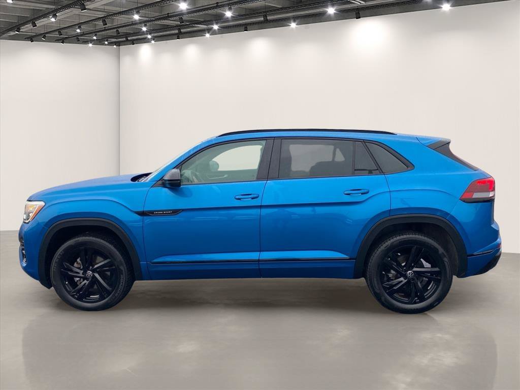 Used 2025 Volkswagen Atlas Cross Sport SEL R-Line AWD/4WD image 4