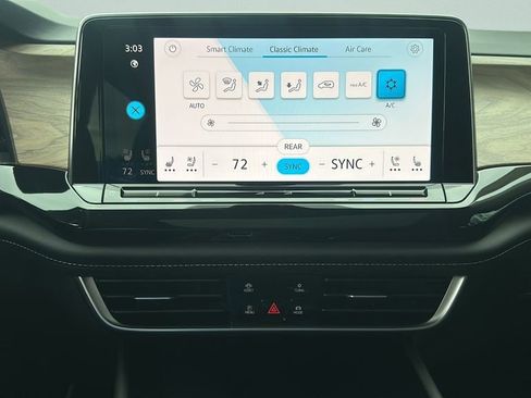 New 2026 Volkswagen Atlas SE image 22