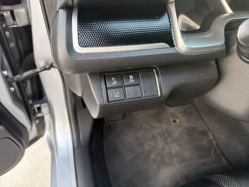 Used 2019 Honda Civic Sport image 11