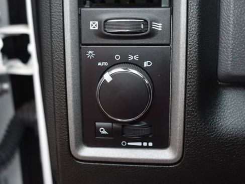 Used 2020 RAM 1500 Tradesman w/ Popular Equipment Group RWD image 18