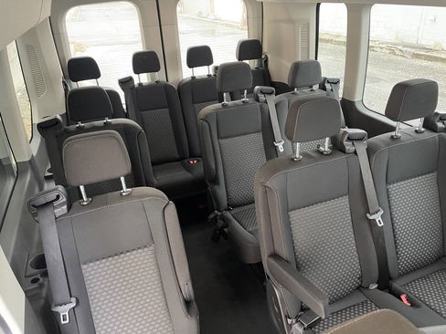 Used 2023 Ford Transit 350 XLT image 8