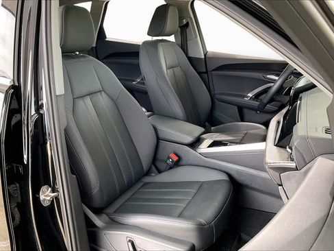 Used 2025 Audi Q5 Premium Plus w/ Premium Plus AWD/4WD image 9
