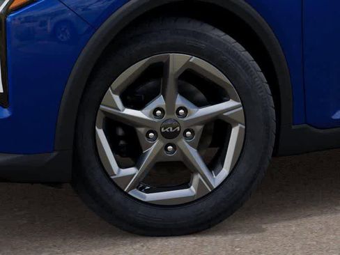 New 2026 Kia K4 LXS FWD image 9