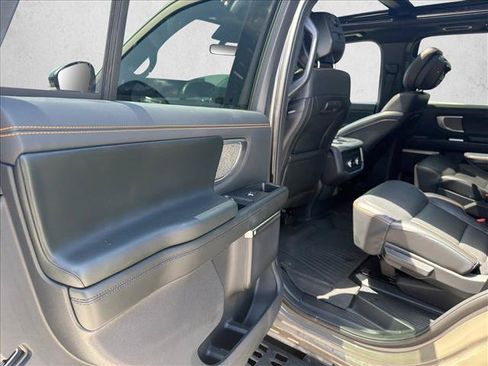 Used 2026 Ford Expedition Tremor AWD/4WD image 19