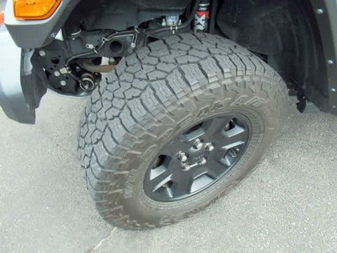 Used 2022 Jeep Gladiator Mojave w/ LED Lighting Group image 8