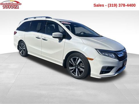 Used 2018 Honda Odyssey Elite image 8