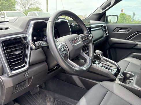 Used 2024 GMC Canyon Elevation w/ Elevation Premium Package image 16