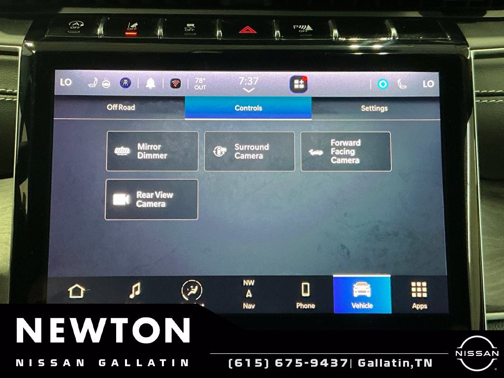 Used 2023 Jeep Grand Cherokee Limited w/ Luxury Tech Group II AWD/4WD image 34