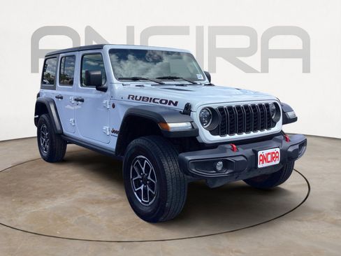 Used 2024 Jeep Wrangler Unlimited Rubicon AWD/4WD image 7
